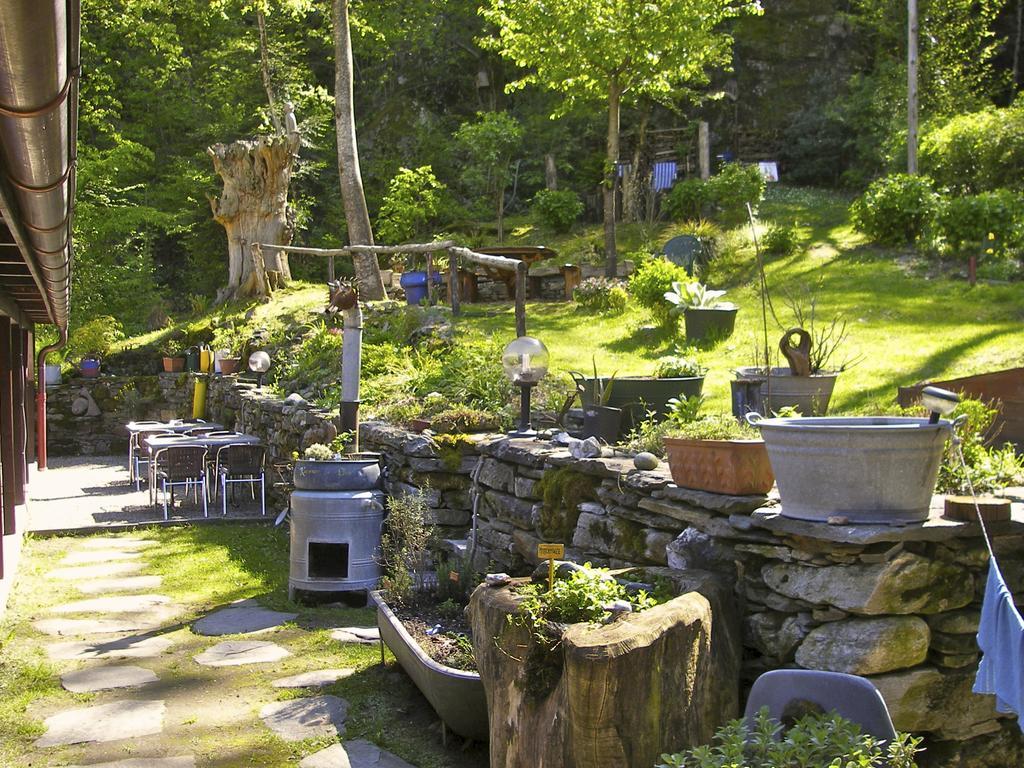 Baracca Backpacker Hostel Aurigeno Exterior photo